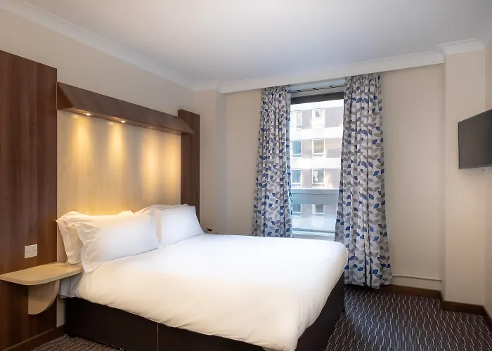 City Sleeper At Royal NationalHotel Londres